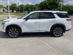 2026 Nissan Pathfinder Platinum CARGO PACKAGE