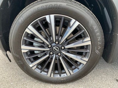 2026 Nissan Pathfinder Platinum CARGO PACKAGE