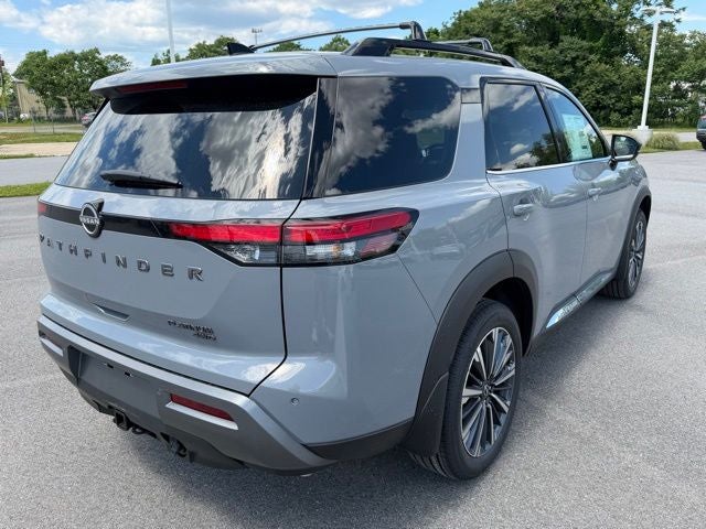 2026 Nissan Pathfinder Platinum CARGO PACKAGE