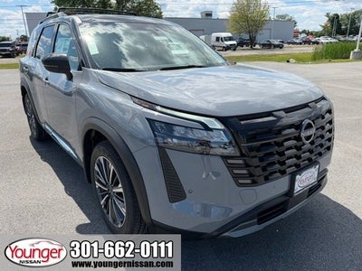 2026 Nissan Pathfinder Platinum CARGO PACKAGE