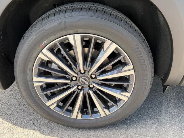 2026 Nissan Pathfinder Platinum CARGO PACKAGE