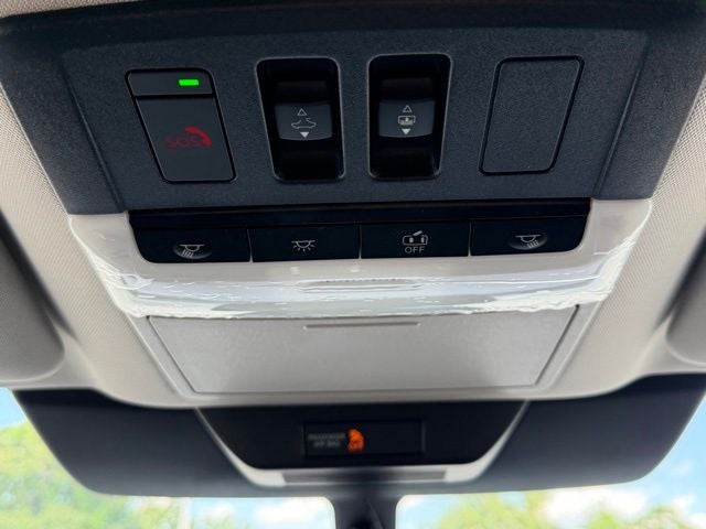 2026 Nissan Pathfinder Platinum CARGO PACKAGE