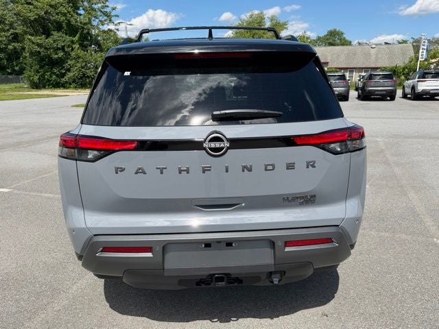 2026 Nissan Pathfinder Platinum CARGO PACKAGE