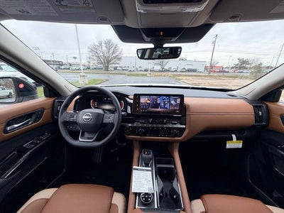 2026 Nissan Pathfinder Platinum CARGO PACKAGE