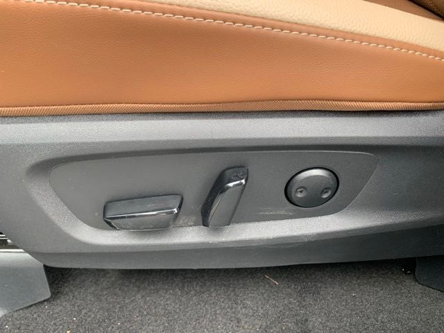 2026 Nissan Pathfinder Platinum CARGO PACKAGE