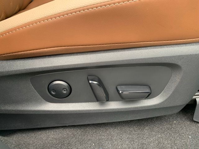 2026 Nissan Pathfinder Platinum CARGO PACKAGE