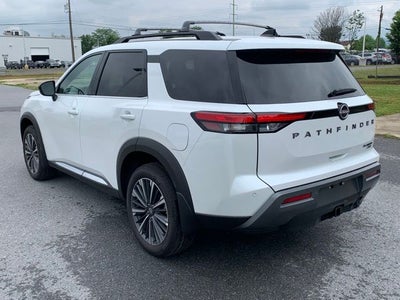 2026 Nissan Pathfinder Platinum CARGO PACKAGE