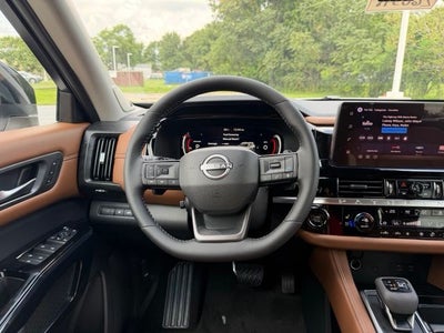 2026 Nissan Pathfinder Platinum