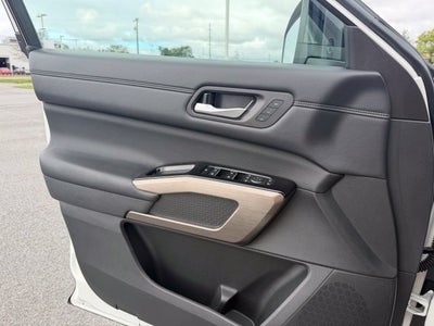 2024 Nissan Pathfinder Platinum