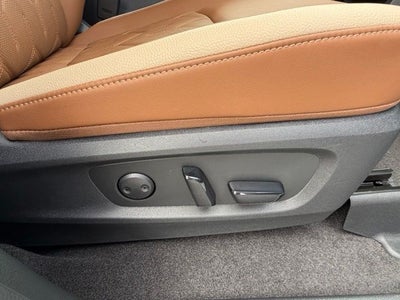 2026 Nissan Pathfinder Platinum CARGO, CAPTAIN CHAIRS PACKAGE