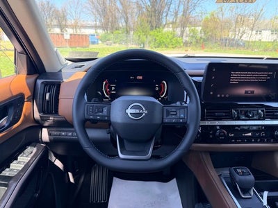 2026 Nissan Pathfinder Platinum