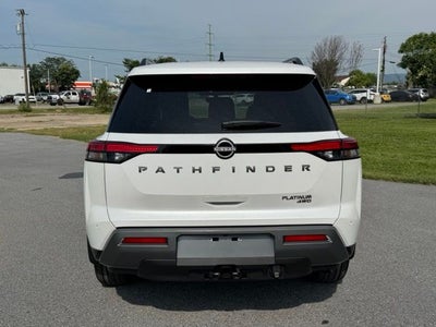 2026 Nissan Pathfinder Platinum