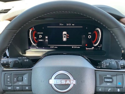 2026 Nissan Pathfinder Platinum CAPTAIN CHAIRS