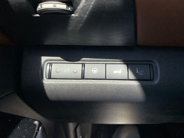 2026 Nissan Pathfinder Platinum CAPTAIN CHAIRS