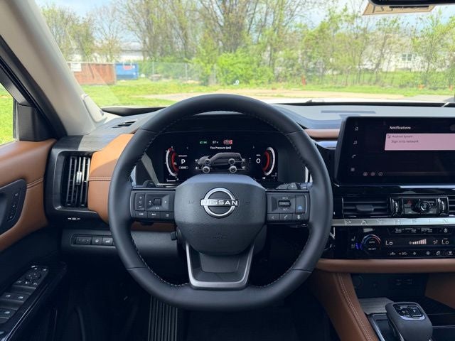 2026 Nissan Pathfinder Platinum CAPTAIN CHAIRS, CARGO PACKAGE