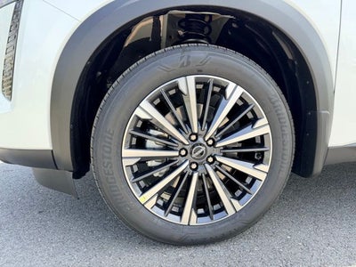 2026 Nissan Pathfinder Platinum CAPTAIN CHAIRS, CARGO PACKAGE