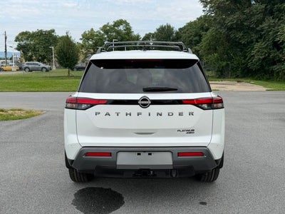 2026 Nissan Pathfinder Platinum