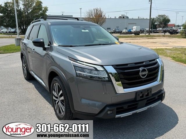 2022 Nissan Pathfinder Platinum