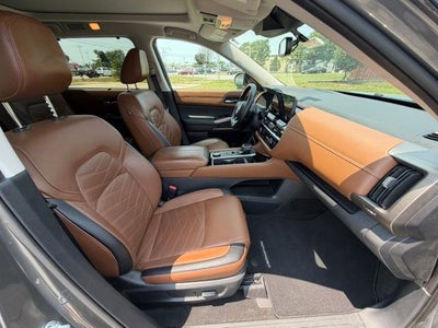 2022 Nissan Pathfinder Platinum