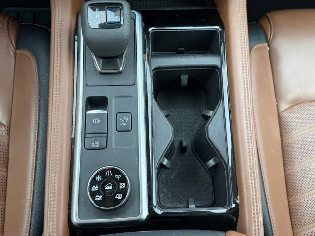 2022 Nissan Pathfinder Platinum
