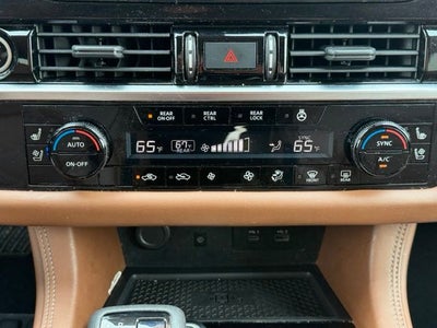 2022 Nissan Pathfinder Platinum