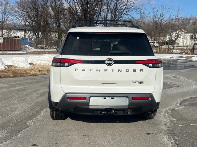 2026 Nissan Pathfinder Platinum CAPTAIN CHAIRS, CARGO PACKAGE
