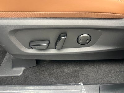 2025 Nissan Pathfinder Platinum CAPTAIN CHAIRS, CARGO PACKAGE