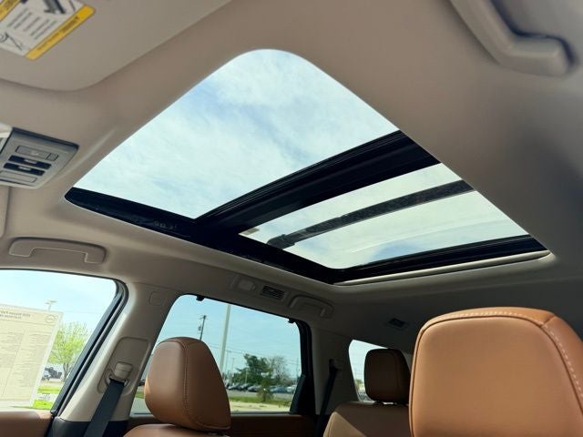 2026 Nissan Pathfinder Platinum CAPTAIN CHAIRS, CARGO PACKAGE