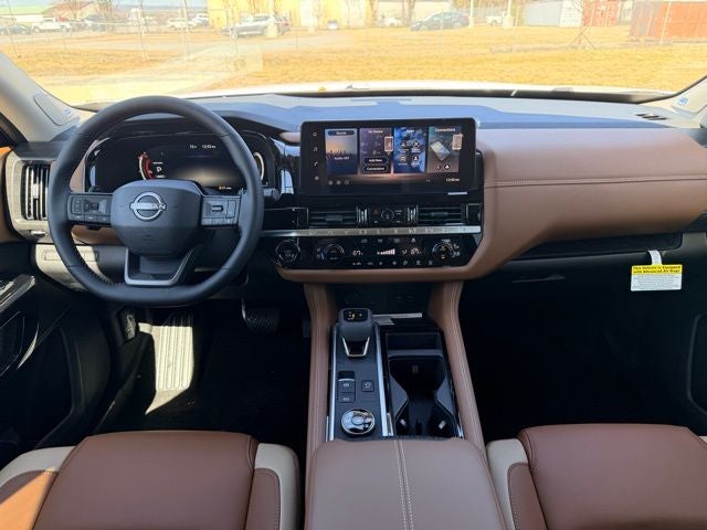 2026 Nissan Pathfinder Platinum CAPTAIN CHAIRS, CARGO PACKAGE