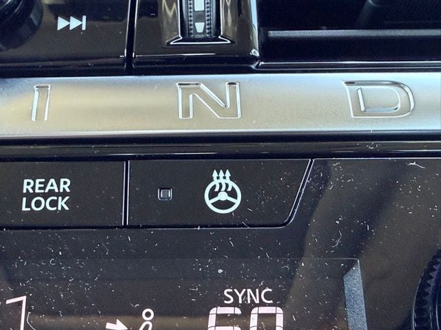 2026 Nissan Pathfinder Platinum CAPTAIN CHAIRS, CARGO PACKAGE