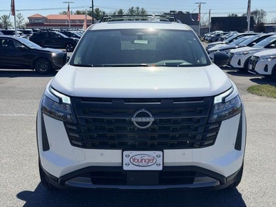 2026 Nissan Pathfinder Platinum CAPTAIN CHAIRS, CARGO PACKAGE