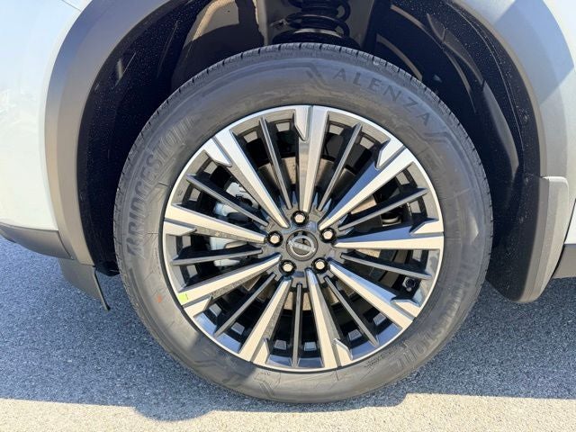 2026 Nissan Pathfinder Platinum CAPTAIN CHAIRS, CARGO PACKAGE