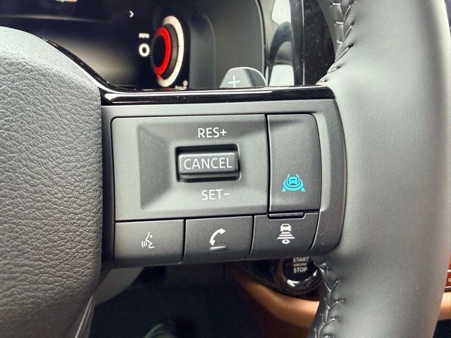 2026 Nissan Pathfinder Platinum CAPTAIN CHAIRS, CARGO PACKAGE