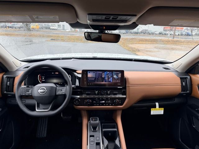 2026 Nissan Pathfinder Platinum CAPTAIN CHAIRS, CARGO PACKAGE