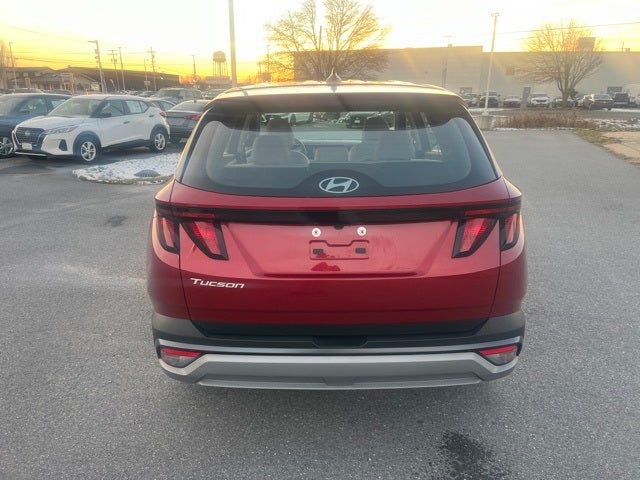 2025 Hyundai Tucson SE