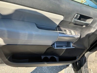 2020 Toyota Sequoia SR5 5.7L