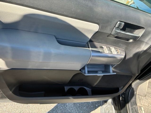 2020 Toyota Sequoia SR5 5.7L