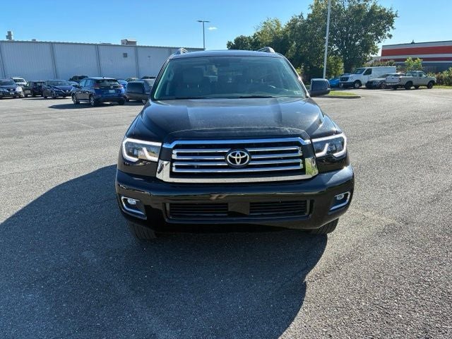 2020 Toyota Sequoia SR5 5.7L