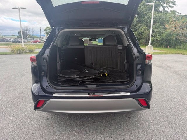 2020 Toyota Highlander Platinum