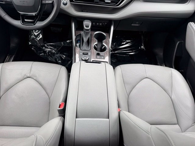 2020 Toyota Highlander Platinum
