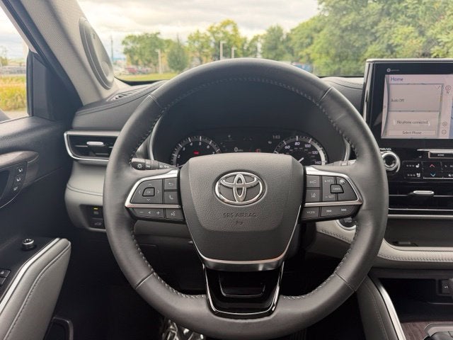 2020 Toyota Highlander Platinum