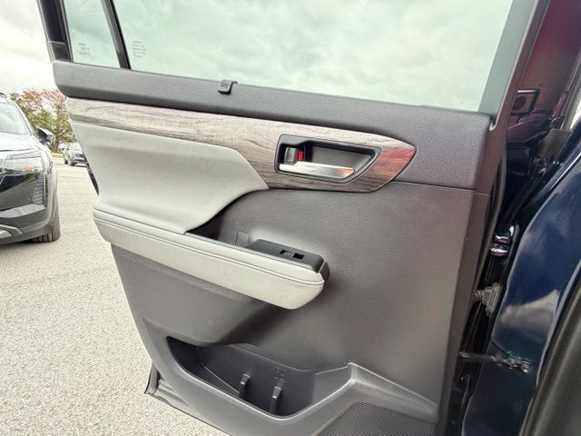 2020 Toyota Highlander Platinum