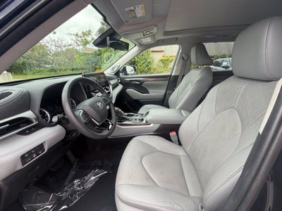 2020 Toyota Highlander Platinum