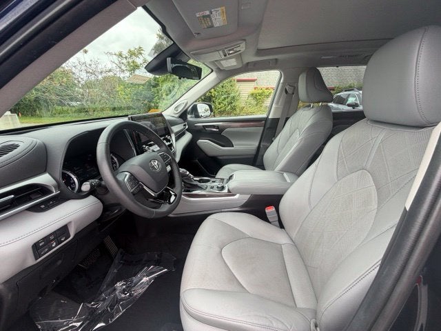 2020 Toyota Highlander Platinum