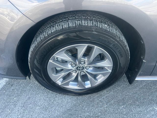 2021 Toyota Sienna XLE 7 Passenger