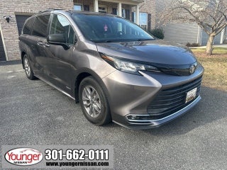 2021 Toyota Sienna XLE 7 Passenger