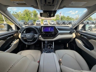 2024 Toyota Highlander Platinum