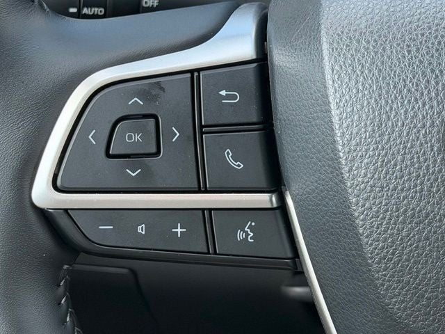 2024 Toyota Highlander Platinum