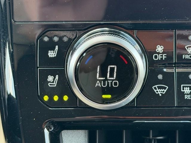 2024 Toyota Highlander Platinum