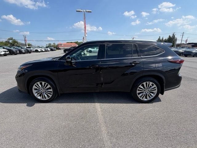 2024 Toyota Highlander Platinum